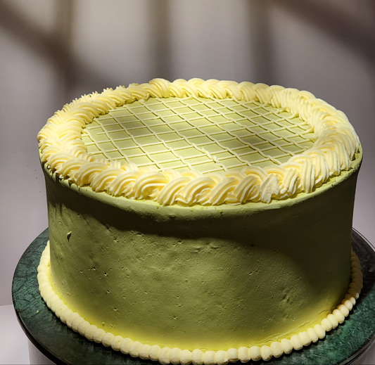 Matcha Strawberry Cake (Round Version)